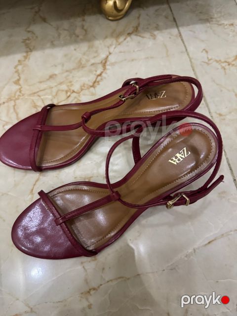 Hündürdaban ayaqqabı Zara — Bakı