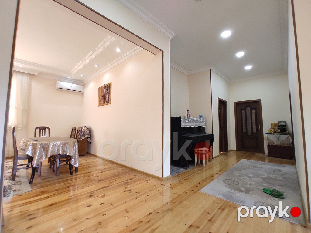 Satılır 4 otaqlı həyət evi/bağ evi 268 m² — Ev, villa, Bakı (5)