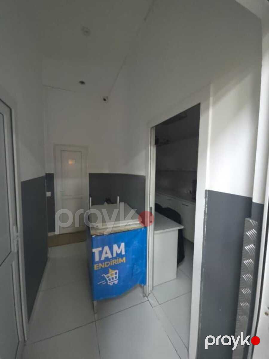 Satılır obyekt 700 m² — Əmlak, Bakı (3)