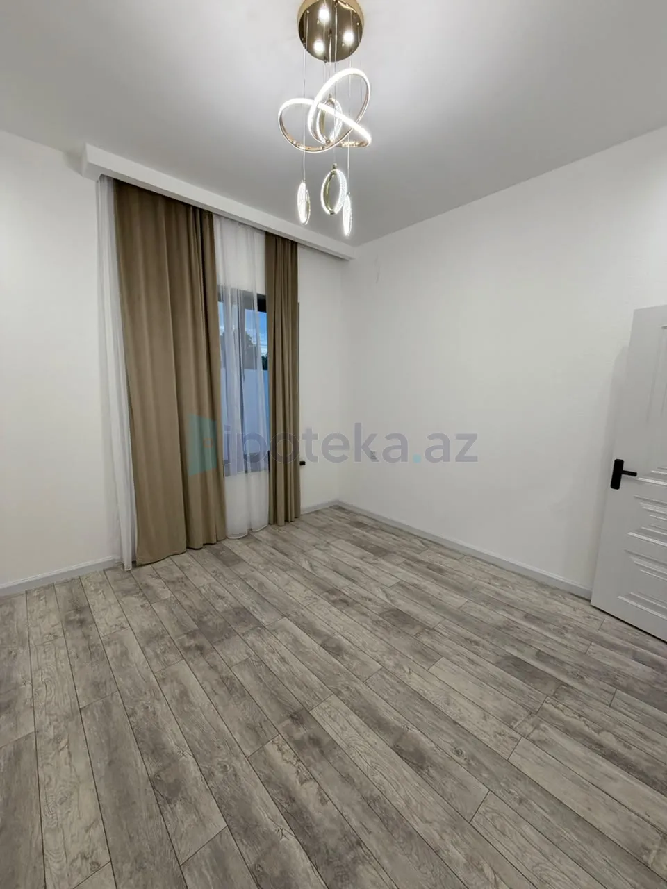 Satılır: 4 Otaq, Bağlar, Xəzər r., Şüvəlan q., 150.00 m² — Torpaq (8)