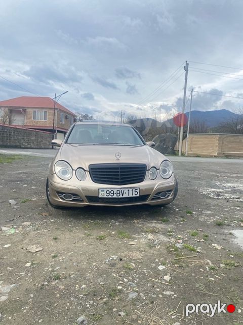 Mercedes E 220, 2.2 L, 2005 il, 450 000 km — Zaqatala