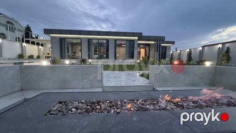 Satılır 4 otaqlı həyət evi/bağ evi 280 m² — Bakı
