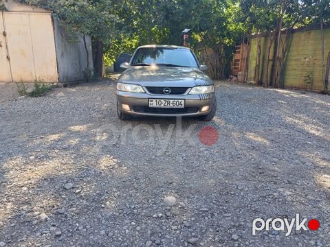 Opel Vectra, 1.8 L, 1996 il, 333 327 km — Gəncə