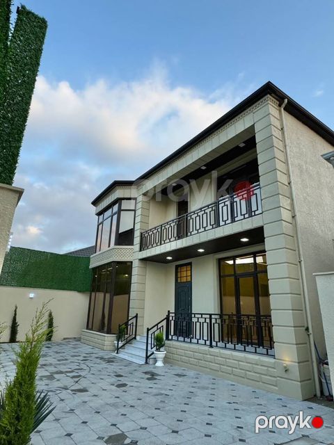 Satılır 5 otaqlı həyət evi/bağ evi 220 m² — Bakı