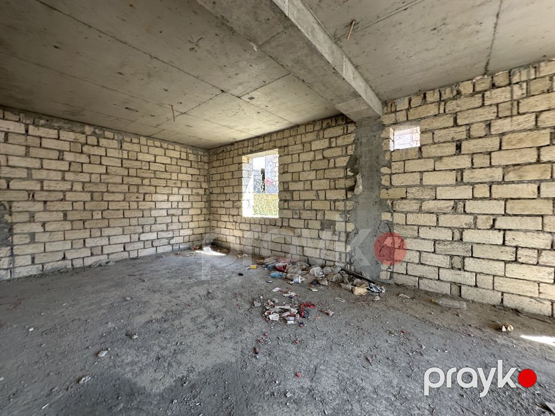 Satılır 4 otaqlı həyət evi/bağ evi 200 m² — Ev, villa, Bakı (9)