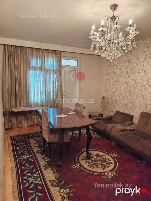 Satılır 3 otaqlı Bina evi menzil (Köhnə tikili), 70 m², 8-ci mikrorayon — Sumqayıt