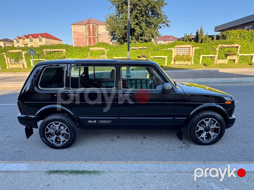 Lada (VAZ) Niva, 1.7 L, 2022 il, 8 110 km — Avtomobillər, Bakı (2)