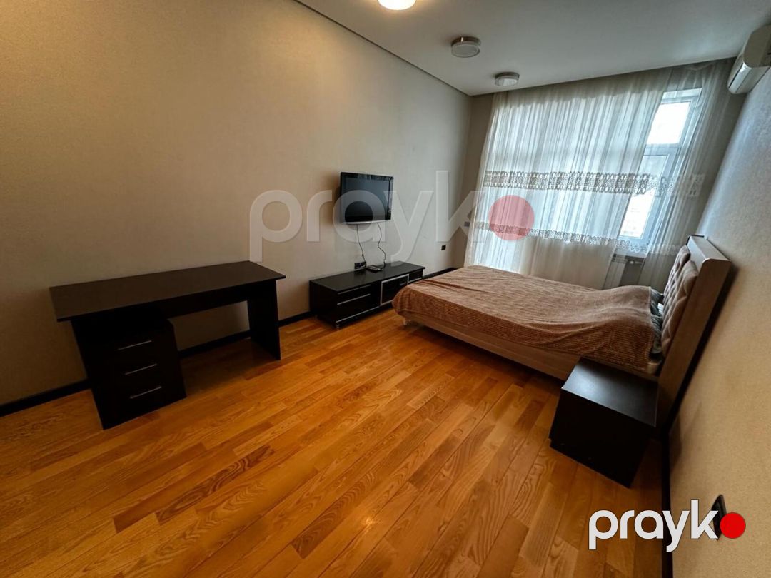 İcarəyə verilir 4 otaqlı yeni tikili 190 m² — Mənzil, Bakı (9)