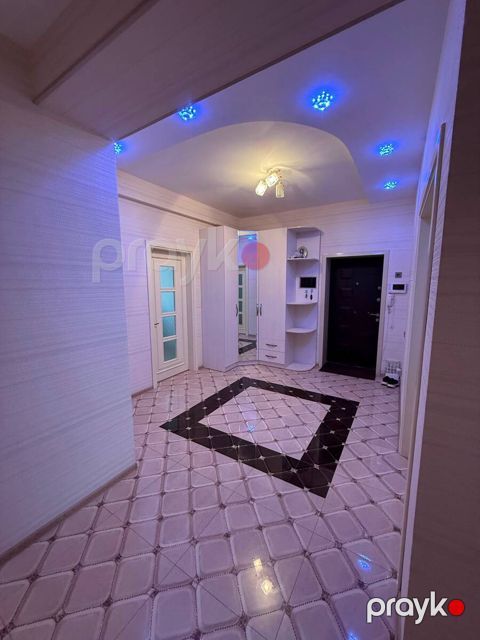 Satılır 3 otaqlı yeni tikili 107 m² — Bakı