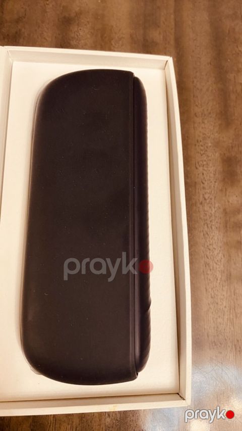 Iqos Iluma i – Tütün qızdırma sistemi Məhsulun komplekti: - Iqos — Bakı