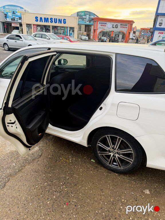 Toyota Corolla Fielder, 1.5 L, 0.87 kWh, 2016 il, 231 000 km — Avtomobillər, Bakı (4)