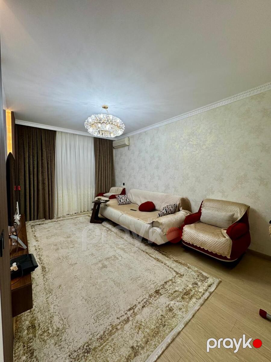 Satılır 4 otaqlı köhnə tikili 110 m² — Mənzil, Bakı (7)