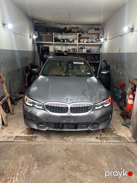 BMW G20 restayl ön buferi, radiator barmaqlığı, faraları — Bakı