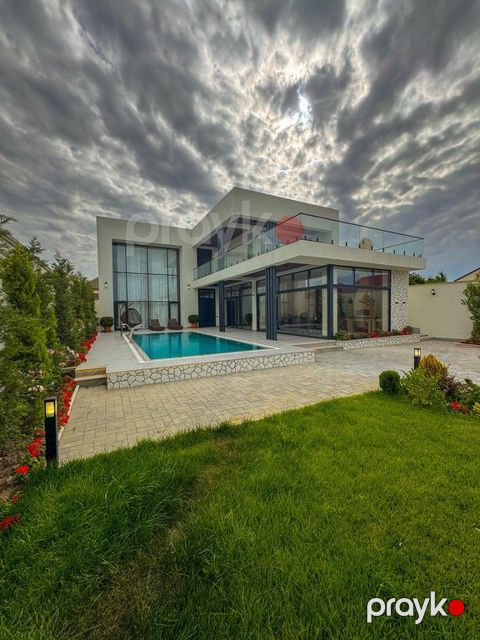 Satılır 6 otaqlı həyət evi/bağ evi 360 m² — Bakı