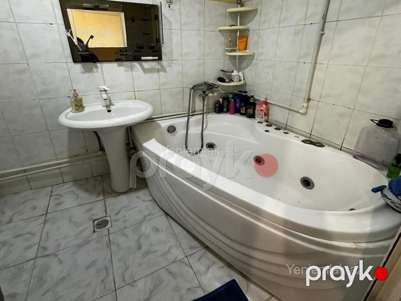 Satılır 2 otaqlı Bina evi menzil (Köhnə tikili), 56 m², 9-cu mikrorayon — Mənzil, Sumqayıt (11)