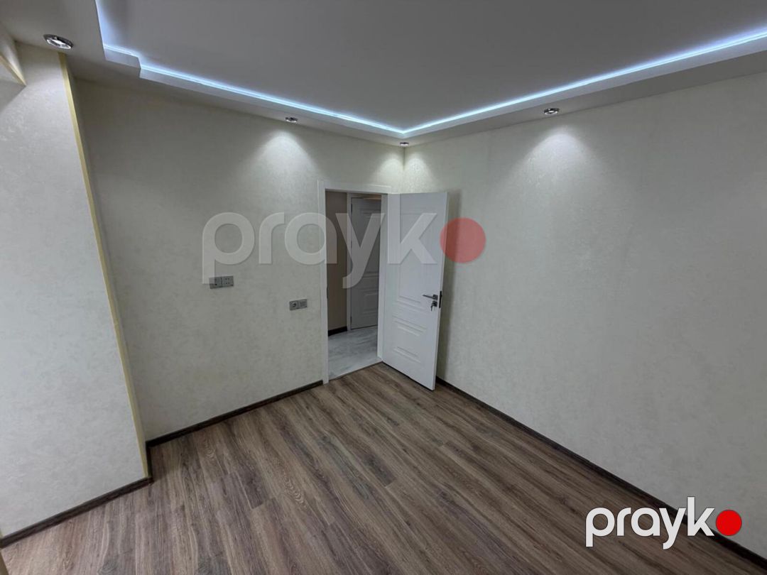 Satılır 2 otaqlı köhnə tikili 43 m² — Mənzil, Bakı (6)