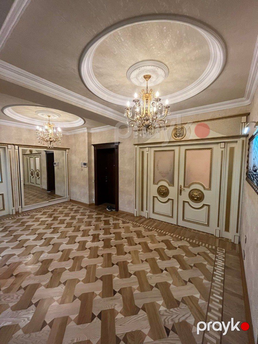 Satılır 4 otaqlı yeni tikili 192 m² — Mənzil, Bakı (6)