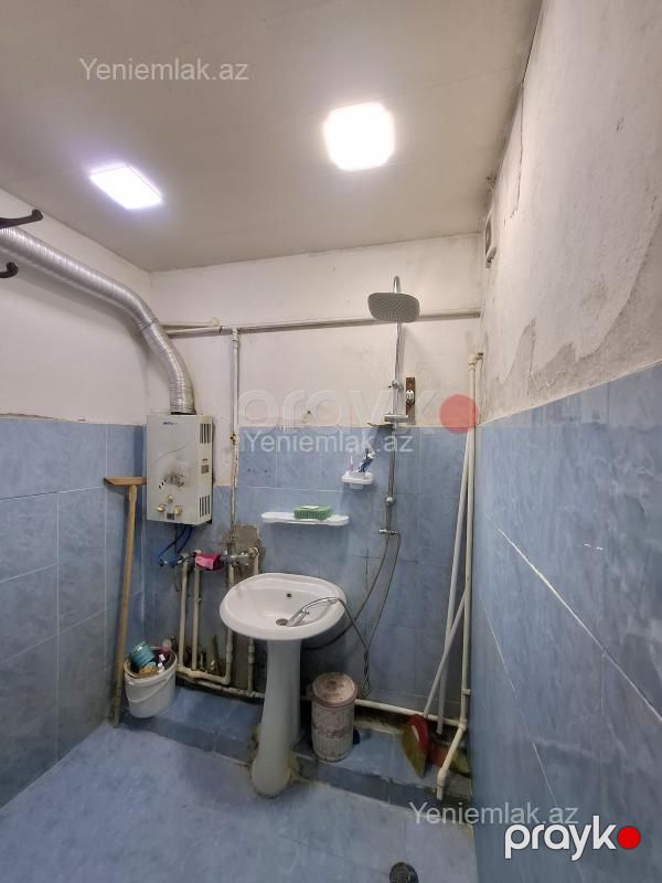 Satılır 2 otaqlı Bina evi menzil (Köhnə tikili), 58 m², 9-cu mikrorayon — Mənzil, Sumqayıt (9)