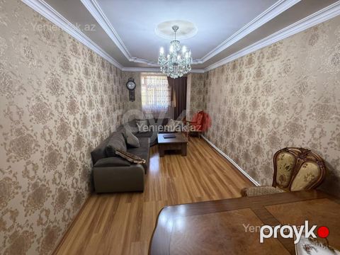Satılır 4 otaqlı Bina evi menzil (Köhnə tikili), 105 m², 9-cu mikrorayon — Sumqayıt