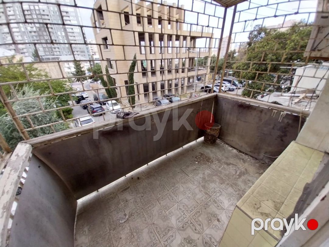 Satılır 3 otaqlı köhnə tikili 88 m² — Mənzil, Bakı (7)