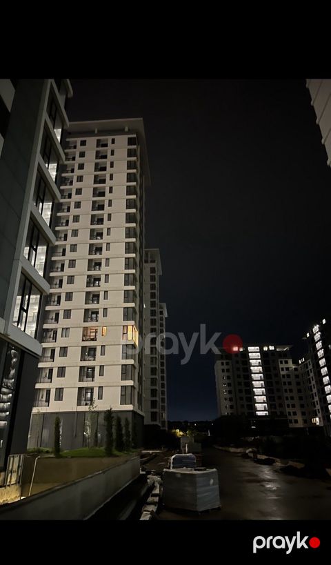 İcarəyə verilir 3 otaqlı yeni tikili 75 m² — Bakı