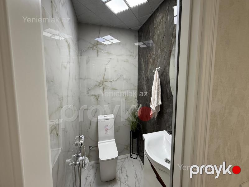 Satılır 3 otaqlı Bina evi menzil (Yeni tikili), 130 m², Binəqədi rayonu — Mənzil, Bakı (11)