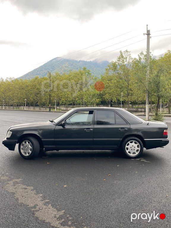 Mercedes 230 E, 2.3 L, 1988 il, 498 642 km — Avtomobillər, Qəbələ (4)