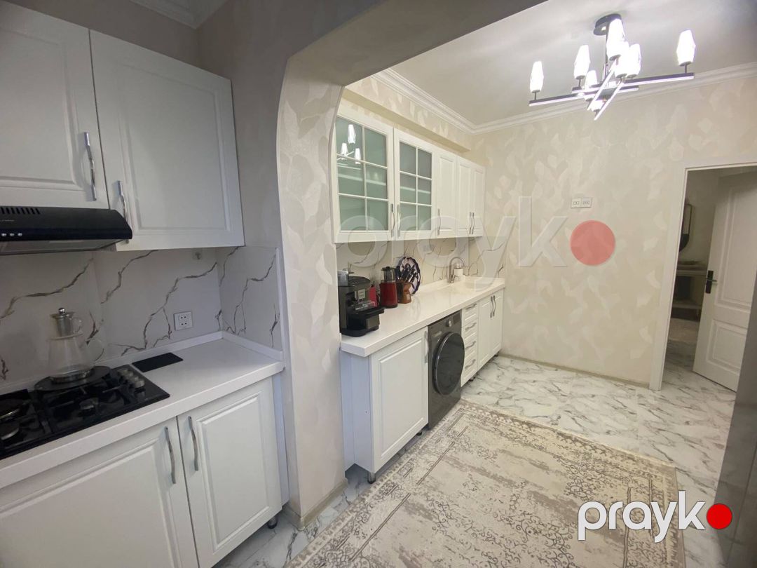 Satılır 2 otaqlı köhnə tikili 65 m² — Mənzil, Bakı (10)