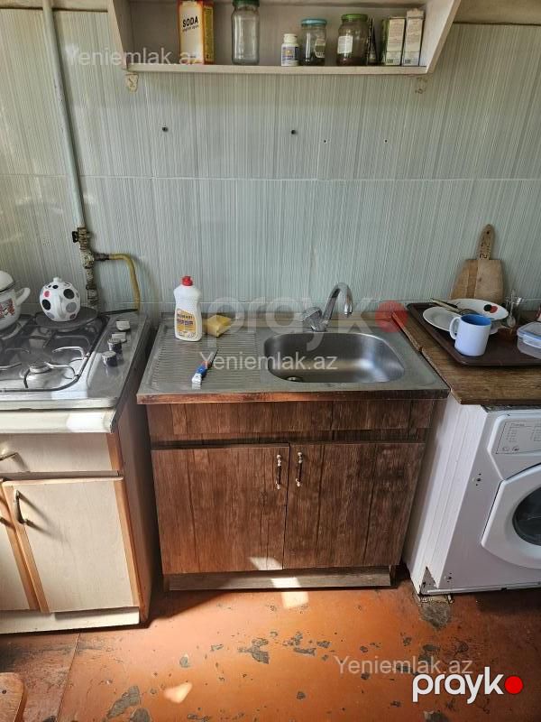 Satılır 1 otaqlı Bina evi menzil (Köhnə tikili), 33 m², 8-ci mikrorayon — Mənzil, Sumqayıt (11)