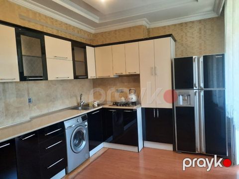 3 otaqlı mənzil kirayə verilir, 150 m², Asif Məhərrəmov 61, Bakı