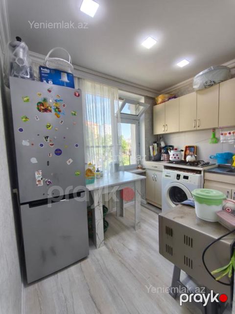 Satılır 2 otaqlı Bina evi menzil (Köhnə tikili), 60 m², 1-ci mikrorayon — Sumqayıt