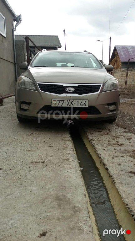 Kia Ceed, 1.6 L, 2009 il, 375 258 km — İsmayıllı