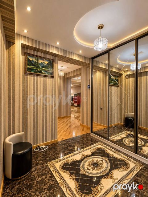 Satılır 3 otaqlı yeni tikili 140 m² — Bakı