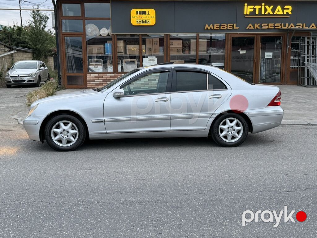 Mercedes-Benz C 200: 2 l Sedan — Avtomobillər, Quba (3)