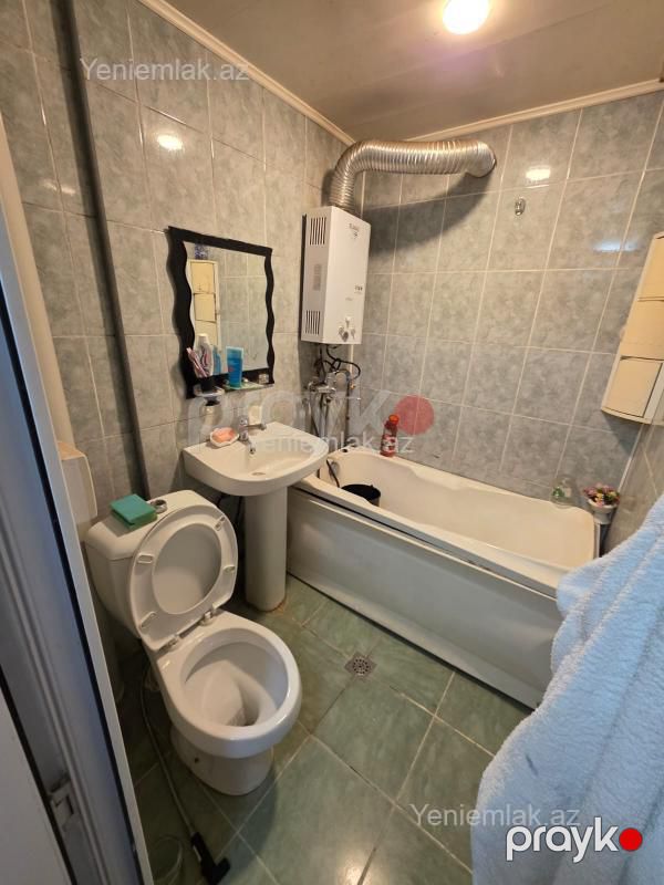 Satılır 2 otaqlı Bina evi menzil (Köhnə tikili), 50 m², 3-cü mikrorayon — Mənzil, Sumqayıt (8)