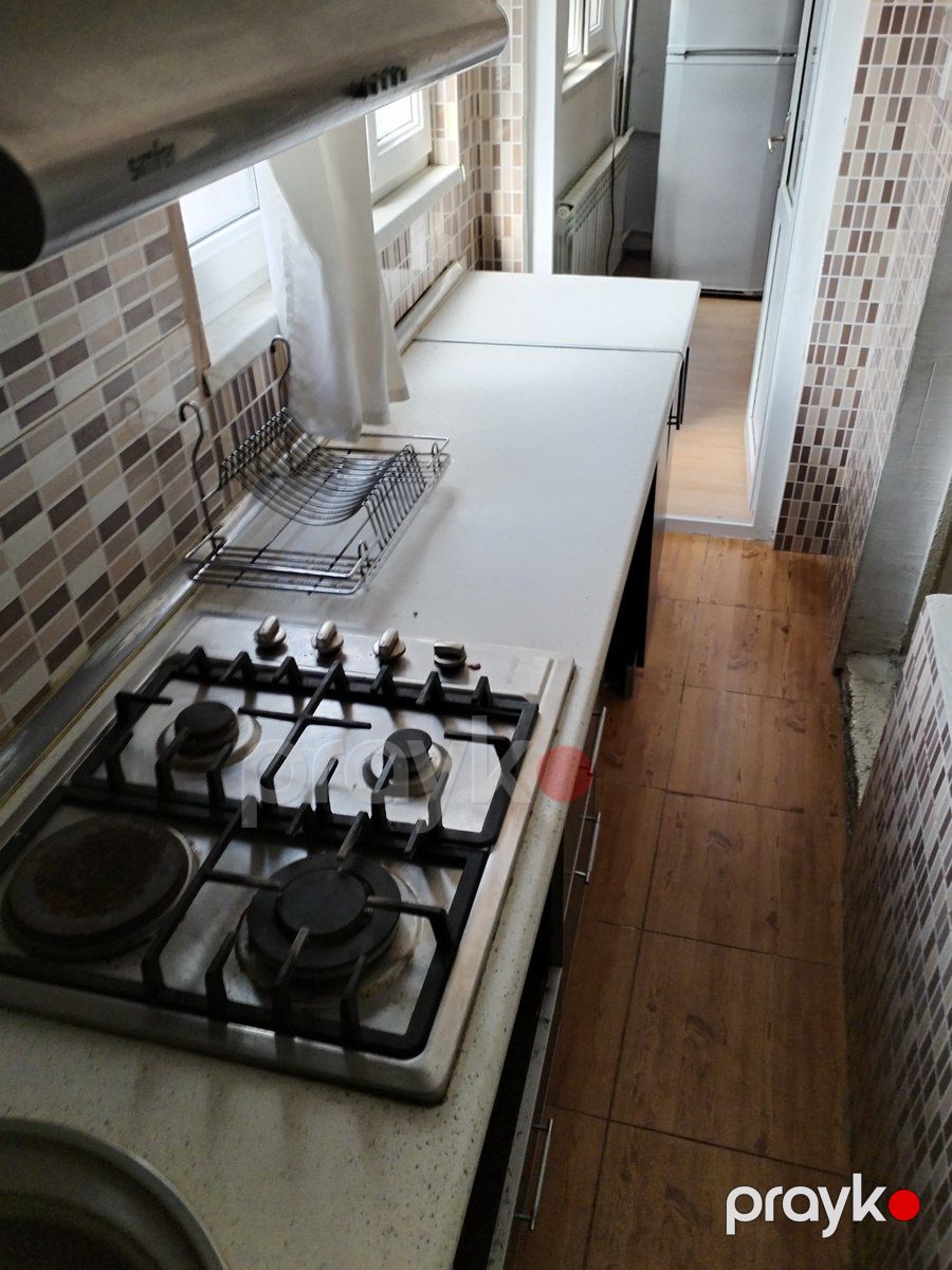 Satılır 1 otaqlı köhnə tikili 45 m² — Mənzil, Bakı (11)