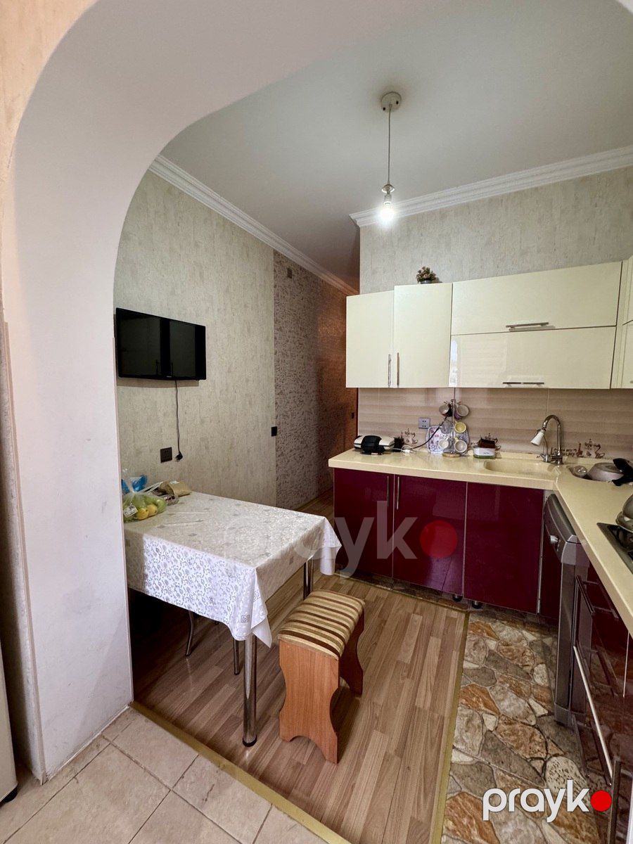 Satılır 4 otaqlı köhnə tikili 110 m² — Mənzil, Bakı (10)