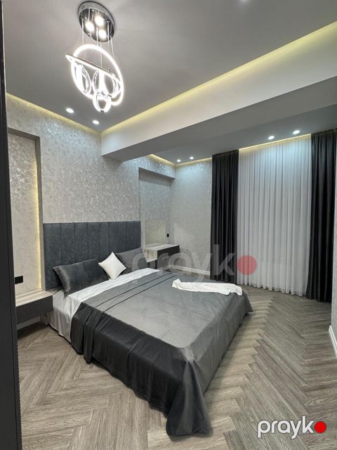 Satılır 4 otaqlı yeni tikili 170 m²