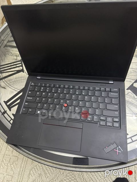 Lenovo ThinkPad X1 noutbuk. Prosessor: core i5 1135g7 2.4 GHZ Ram: 16 — Bakı