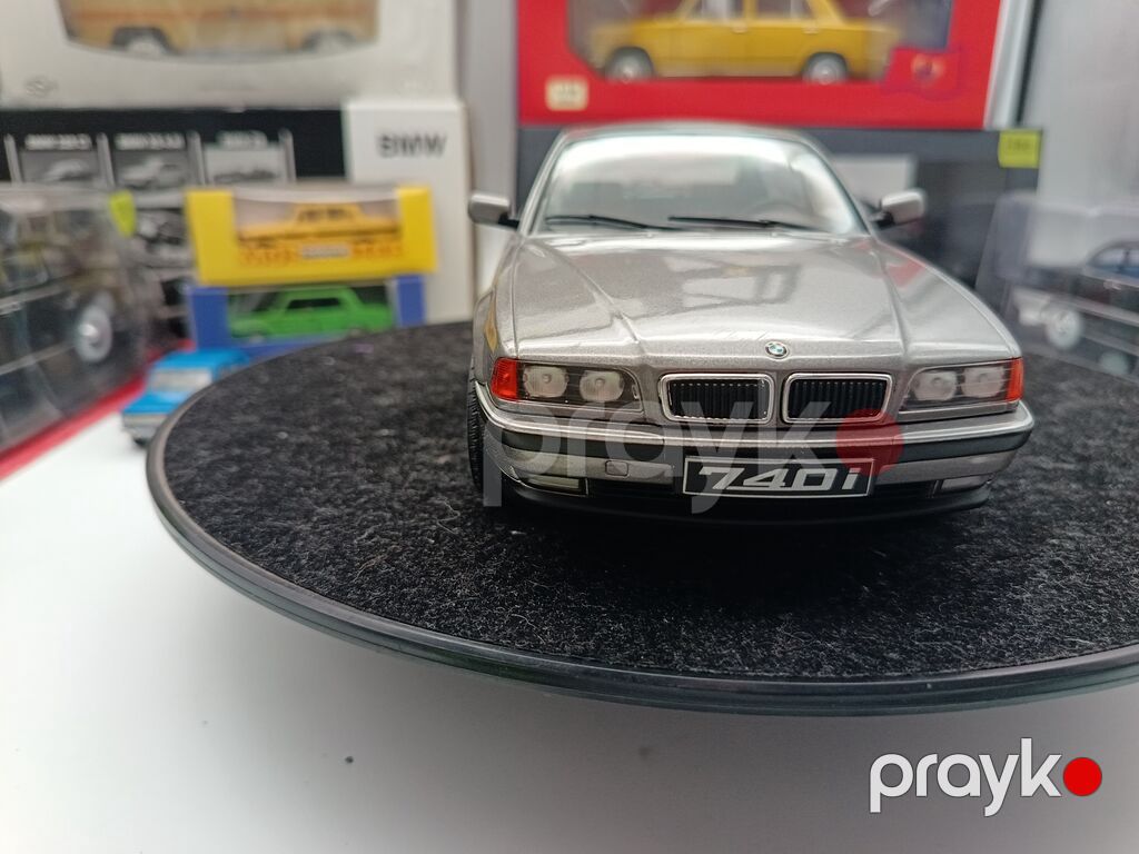 BMW, 2026 il, 1:18, Dəmir, Ünvandan götürmə — Modellar, Masazır (5)