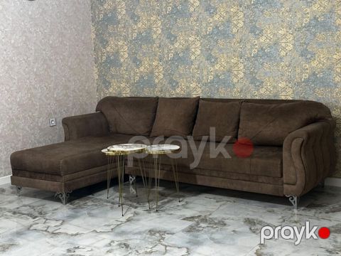 Kunc divan 400 azn. Acilir ve bazalidir. Az istifade olunub. Unvan — Mehdiabad