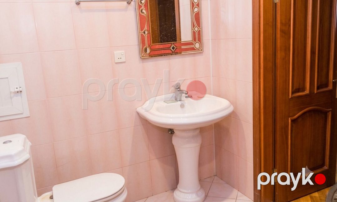 Satılır 3 otaqlı köhnə tikili 135 m² — Mənzil, Bakı (10)