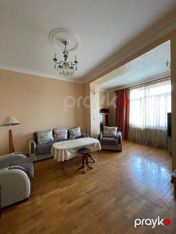 Satılır 6 otaqlı köhnə tikili 190 m² — Mənzil, Bakı (2)