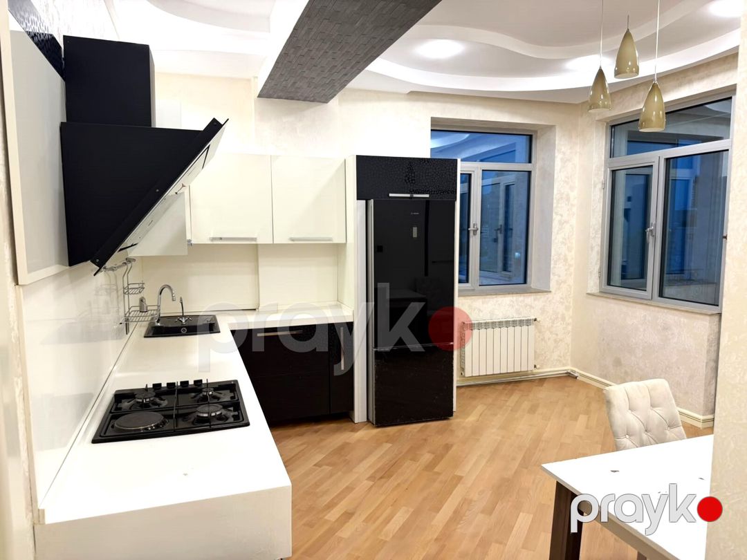 Satılır 5 otaqlı yeni tikili 185 m² — Mənzil, Bakı (9)