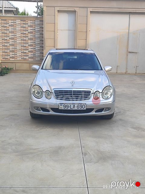 Mercedes E 200, 2003 il — Biləsuvar
