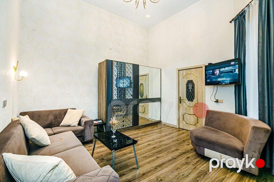 Satılır 2 otaqlı köhnə tikili 72 m² — Mənzil, Bakı (5)