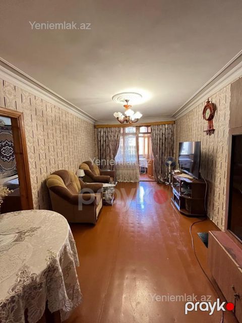 Satılır 4 otaqlı Bina evi menzil (Köhnə tikili), 81 m², 45-ci məhəllə — Sumqayıt