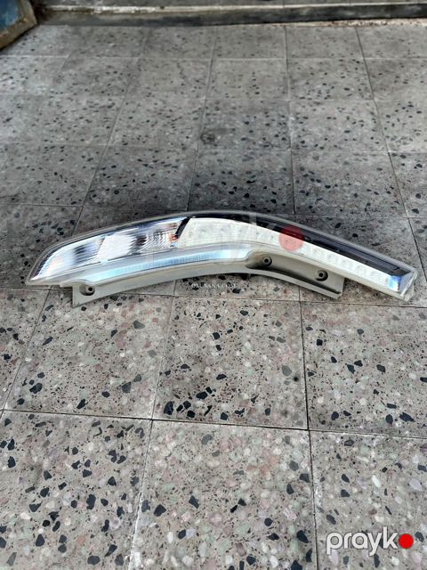 Nissan Leaf stop — Bakı