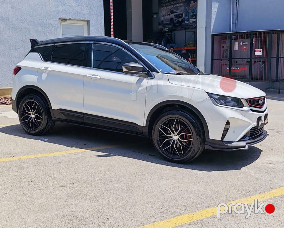 Geely Coolray, 1.5 L, 2022 il, 70 000 km — Avtomobillər, Bakı (7)