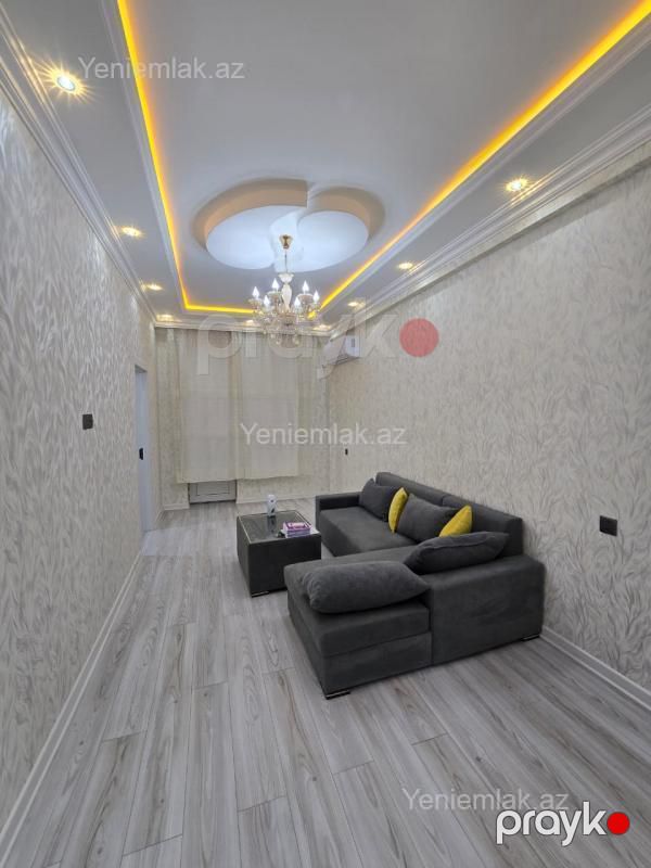 Satılır 3 otaqlı Bina evi menzil (Yeni tikili), 62 m², 10-cu mikrorayon — Mənzil, Sumqayıt (8)